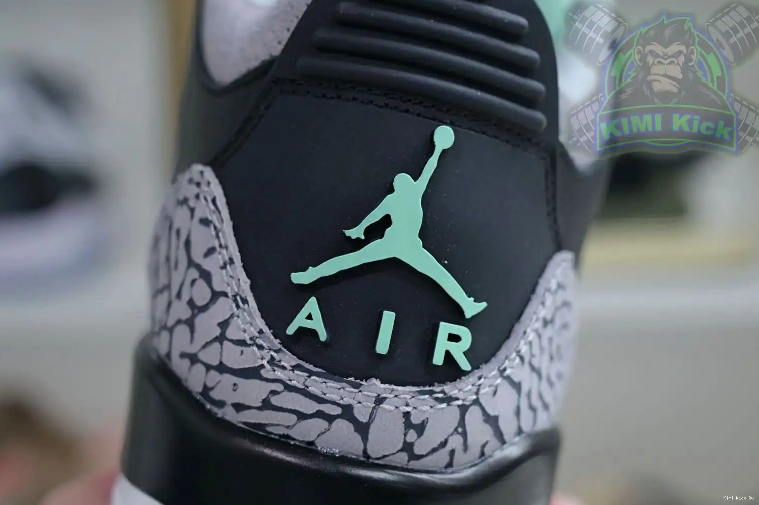 Green Glow Jordan Kimikick Air 3 0721